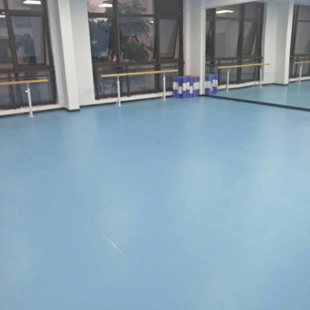 舞蹈室地膠品牌,多年主營(yíng)塑膠地板,五年質(zhì)保,售后無(wú)憂(yōu),如有需