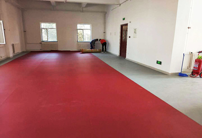 交通運(yùn)輸部水運(yùn)科學(xué)研究所健身場地?zé)ㄐ律?，塑膠地板批發(fā)助力健康運(yùn)動(dòng)